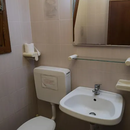 Lucry Apartamento